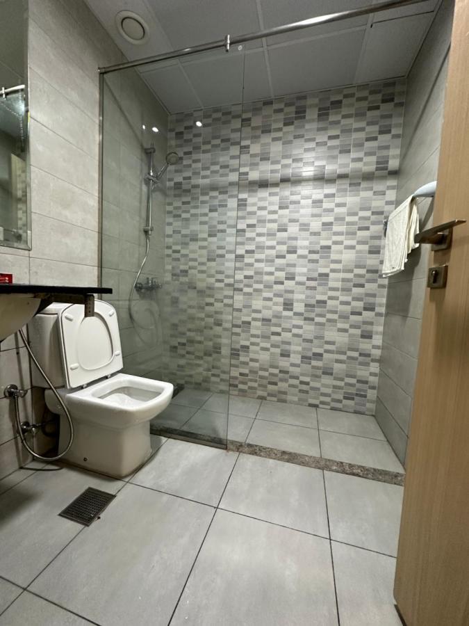 דובאי Private Bed Room With Attached Washroom, 2Bhk Sharing Flat מראה חיצוני תמונה